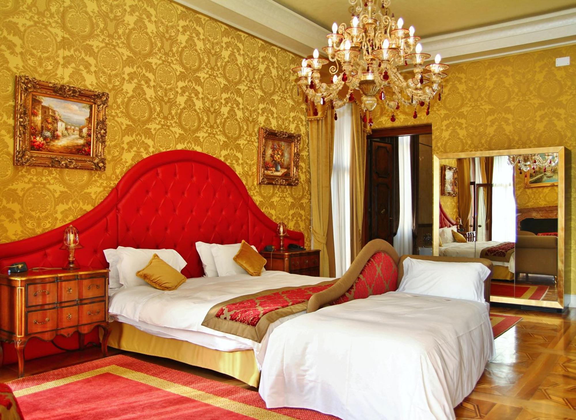 Pesaro Palace Venesia Bagian luar foto